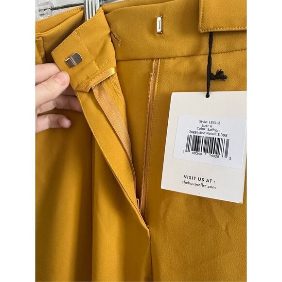 NWT LITA by Ciara Saffron Flared Leg Suit Pants Size 6 Flare leg - Picture 4 of 10